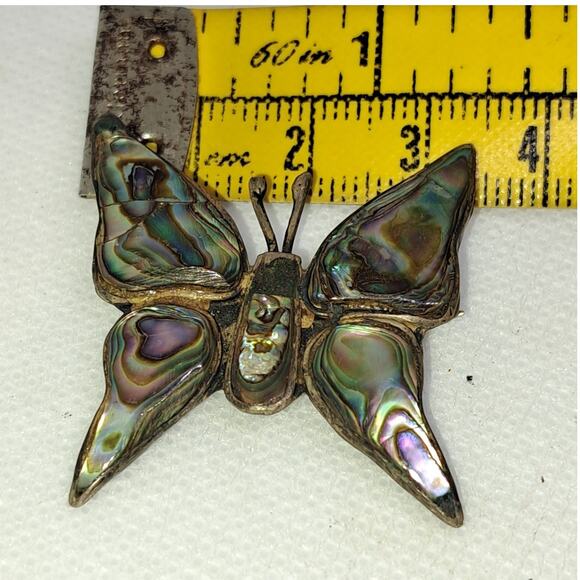 Vintage inlay abalone shell butterfly brooch stamp worn off - Picture 6 of 7